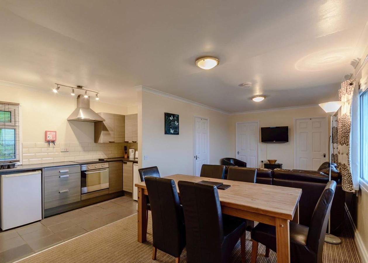 Gilfach Holiday Park Henfynyw Upper Экстерьер фото